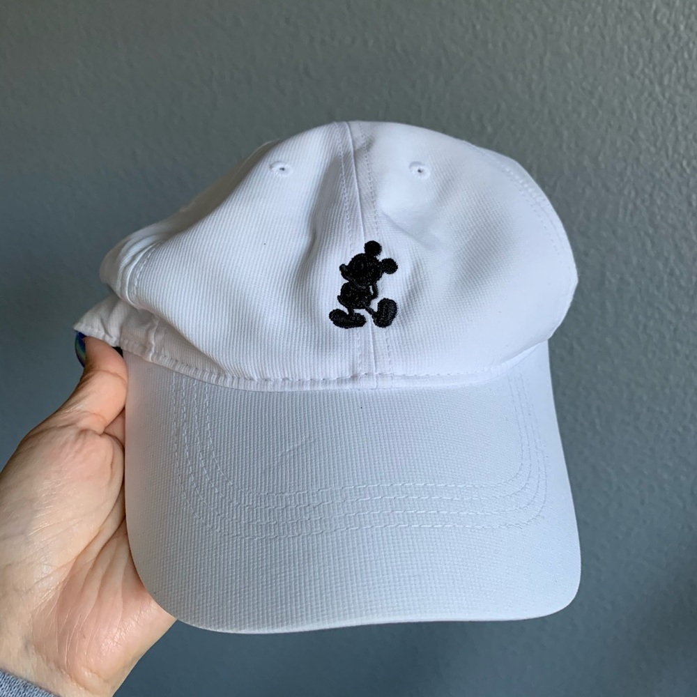 Disney Nike Golf Dri Fit White Mickey Mouse Hat